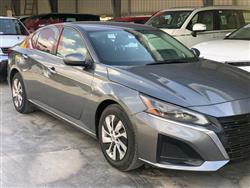 نيسان ألتيما